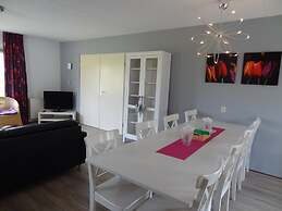 Nice Holiday Home With Washing Machine, in a Holiday Park 200m. From t