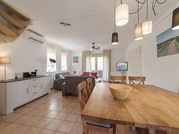 Nice Holiday Home With Washing Machine, in a Holiday Park 200m. From t