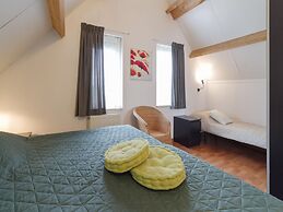 Nice Holiday Home With Washing Machine, in a Holiday Park 200m. From t