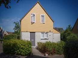 Nice Holiday Home With Washing Machine, in a Holiday Park 200m. From t
