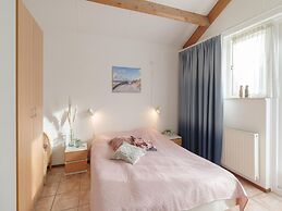 Nice Holiday Home With Washing Machine, in a Holiday Park 200m. From t