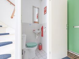 Nice Holiday Home With Washing Machine, in a Holiday Park 200m. From t