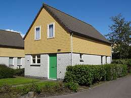 Nice Holiday Home With Washing Machine, in a Holiday Park 200m. From t