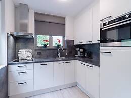 Nice Holiday Home With Washing Machine, in a Holiday Park 200m. From t