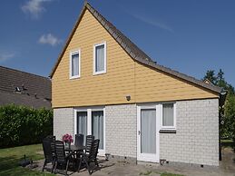 Nice Holiday Home With Washing Machine, in a Holiday Park 200m. From t