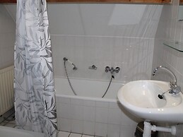 Nice Holiday Home With Washing Machine, in a Holiday Park 200m. From t