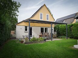 Nice Holiday Home With Washing Machine, in a Holiday Park 200m. From t