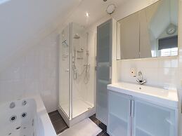 Nice Holiday Home With Washing Machine, in a Holiday Park 200m. From t