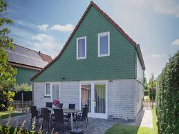 Nice Holiday Home With Washing Machine, in a Holiday Park 200m. From t