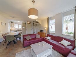 Nice Holiday Home With Washing Machine, in a Holiday Park 200m. From t