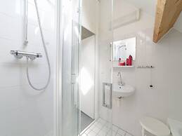 Nice Holiday Home With Washing Machine, in a Holiday Park 200m. From t