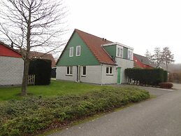 Nice Holiday Home With Washing Machine, in a Holiday Park 200m. From t