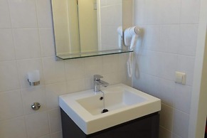 Nice Holiday Home With Washing Machine, in a Holiday Park 200m. From t