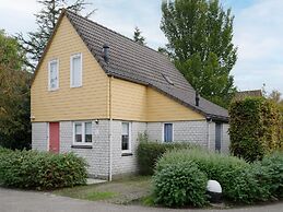 Nice Holiday Home With Washing Machine, in a Holiday Park 200m. From t