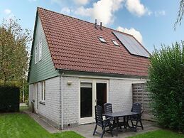 Nice Holiday Home With Washing Machine, in a Holiday Park 200m. From t