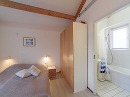 Nice Holiday Home With Washing Machine, in a Holiday Park 200m. From t