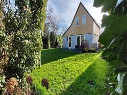 Nice Holiday Home With Washing Machine, in a Holiday Park 200m. From t