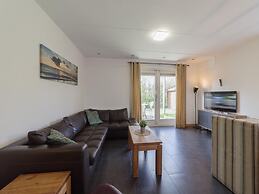 Nice Holiday Home With Washing Machine, in a Holiday Park 200m. From t