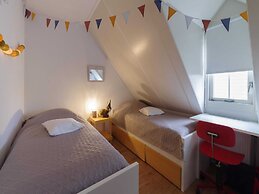 Nice Holiday Home With Washing Machine, in a Holiday Park 200m. From t