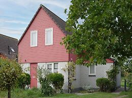 Nice Holiday Home With Washing Machine, in a Holiday Park 200m. From t