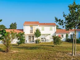 Well-kept Apartment, With Dishwasher, 7 km. From the Beach