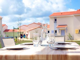 Well-kept Apartment, With Dishwasher, 7 km. From the Beach