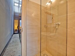 Modern Apartment With Balcony and Access to Sauna