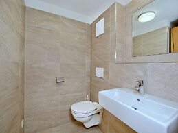 Modern Apartment With Balcony and Access to Sauna