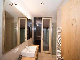 Modern Apartment With Balcony and Access to Sauna