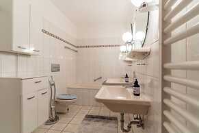 Comfortable Holiday Apartment in St. Peter Ording