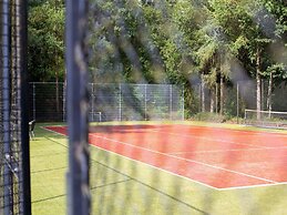 Beautiful House With Covered Terrace, Located in a Holiday Park in Rhe