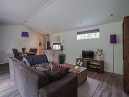 Beautiful House With Covered Terrace, Located in a Holiday Park in Rhe