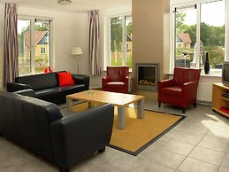 Spacious Holiday Home With Wifi, 20 km From Assen