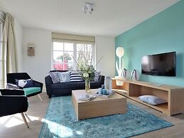 Beautiful Villa With Lots of Comfort, Near North Sea Beach