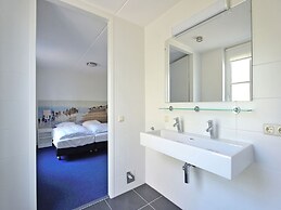 Beautiful Villa With Lots of Comfort, Near North Sea Beach