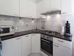 Beautiful Villa With Lots of Comfort, Near North Sea Beach