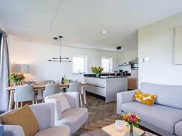 Beautiful Villa With Lots of Comfort, Near North Sea Beach