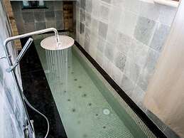 Charming Apartment in Ascoli Piceno Near Village