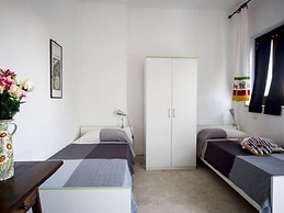 Charming Apartment in Ascoli Piceno Near Village