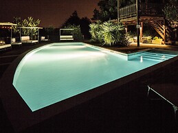 Charming Apartment in Ascoli Piceno Near Village