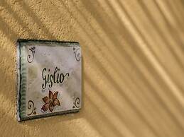 Charming Apartment in Ascoli Piceno Near Village