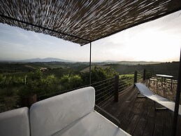 Charming Apartment in Ascoli Piceno Near Village