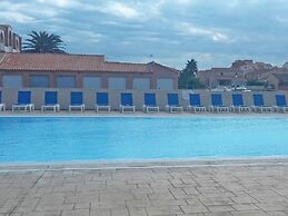 Comfortable Apartment With Dishwasher 2 km Away From the sea
