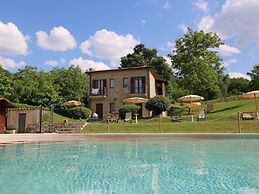 Property With Swimming Pool, Spacious Garden, Private Terrace and View