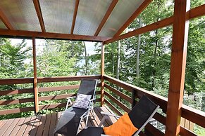 Cottage in a Quiet Location by the Lake Mausz, Parchowo in Kashubia