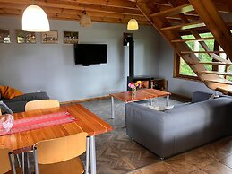 Cottage in a Quiet Location by the Lake Mausz, Parchowo in Kashubia