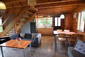Cottage in a Quiet Location by the Lake Mausz, Parchowo in Kashubia