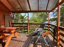 Cottage in a Quiet Location by the Lake Mausz, Parchowo in Kashubia