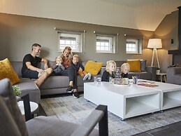 Nice Villa With Sauna, Whirlpool & Steam Shower