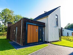 Nice Villa With Sauna, Whirlpool & Steam Shower